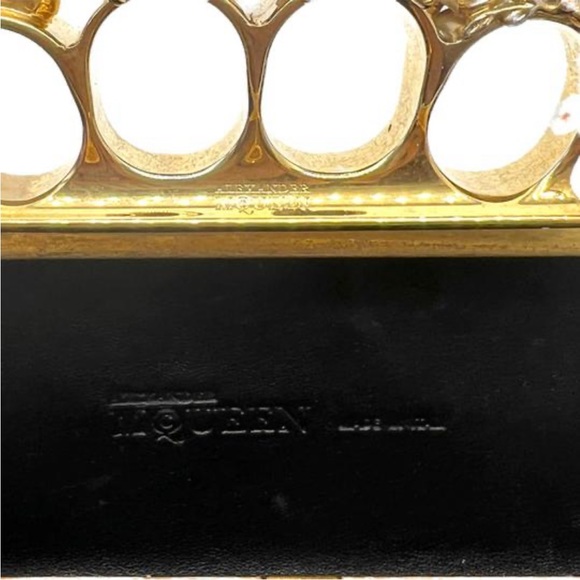 Alexander McQueen Skull Leather Clutch - Picture 4 of 12